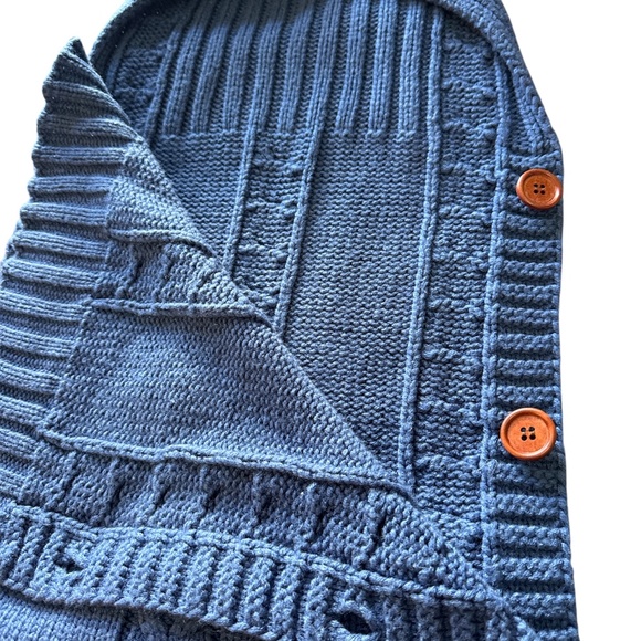 Baby cable sweater blanket bunting, button side, hooded, blue, warm & cozy - Picture 3 of 8